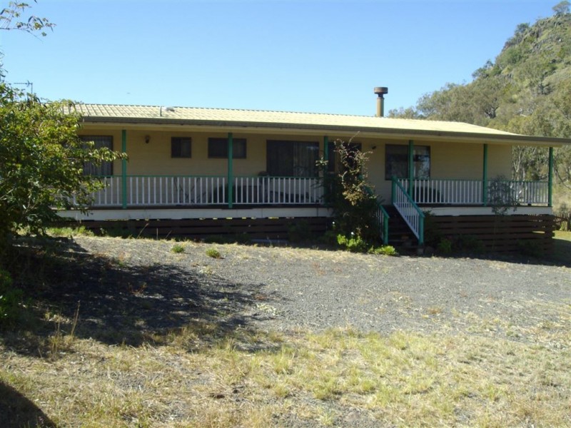 21 Rowland Court, Gowrie Mountain QLD 4350