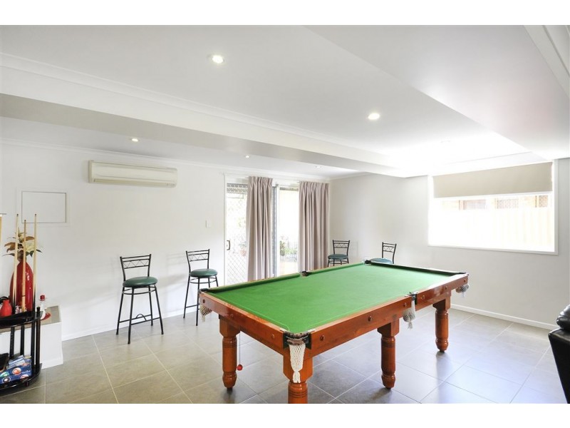 30 Friend Street, Harristown QLD 4350