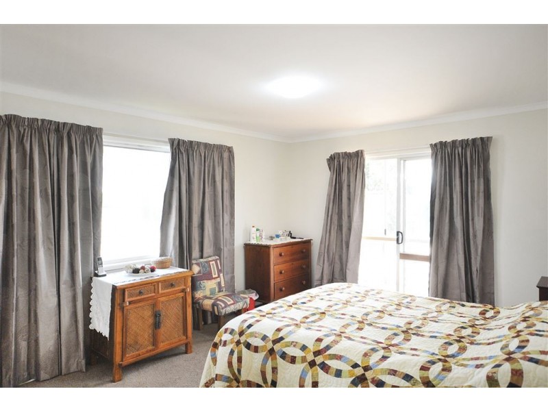 30 Friend Street, Harristown QLD 4350
