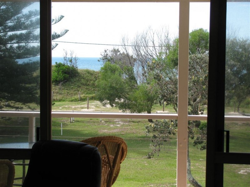 73 North St, Woorim QLD 4507