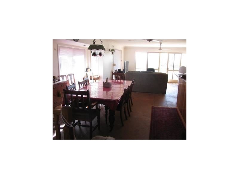 73 North St, Woorim QLD 4507