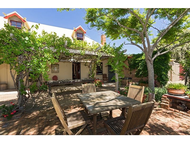 25 Serisier Road, Warwick QLD 4370