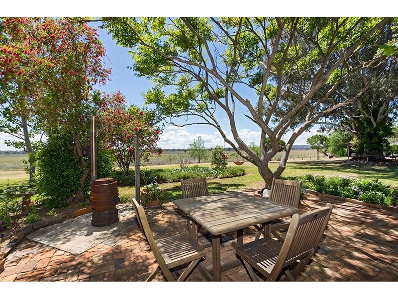 25 Serisier Road, Warwick QLD 4370