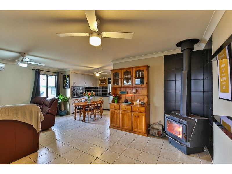 19 Bell Street, Greenmount QLD 4359