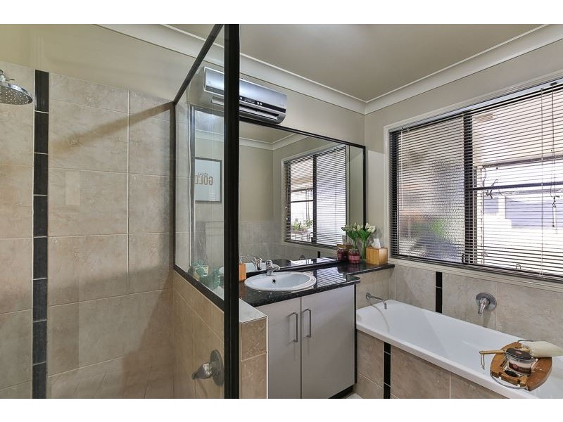 19 Bell Street, Greenmount QLD 4359