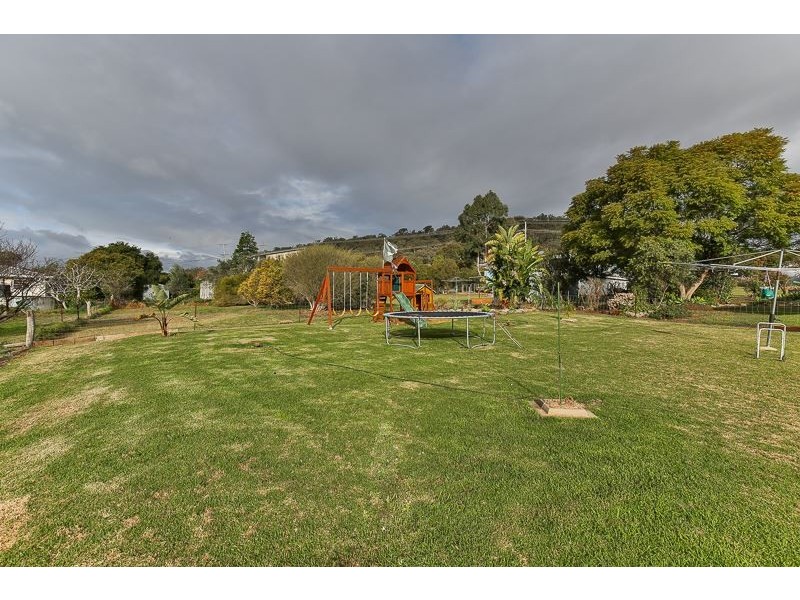 19 Bell Street, Greenmount QLD 4359