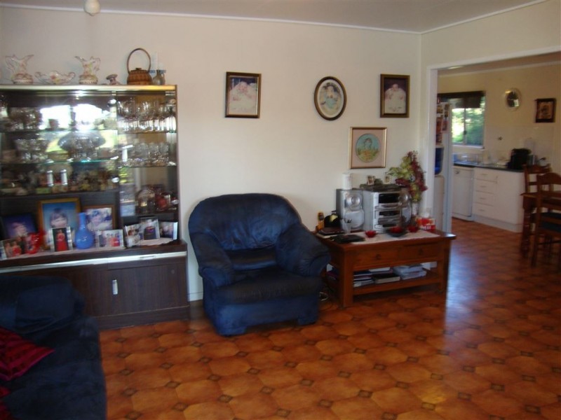 848 Mt Sylvia Road, Caffey QLD 4343