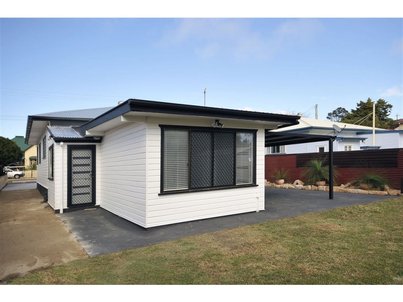11 Buckland Street, Harristown QLD 4350