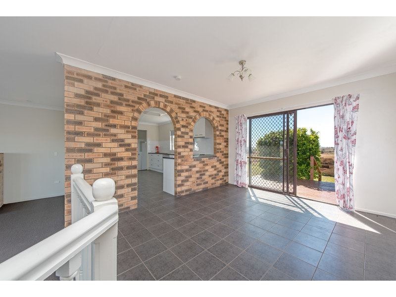 13945 New England Highway, Greenmount East QLD 4359