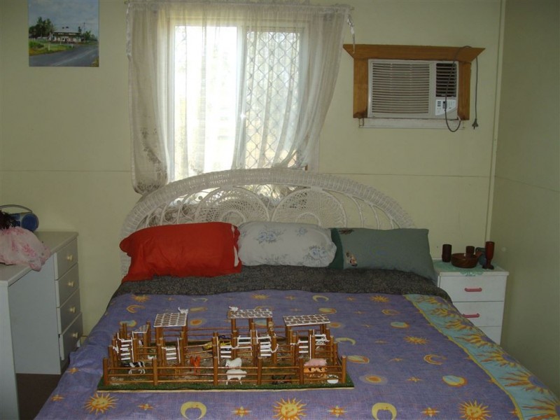 37 Queen Street, Jandowae QLD 4410