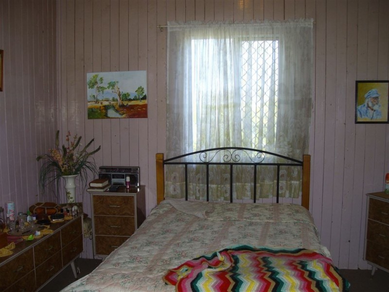 37 Queen Street, Jandowae QLD 4410