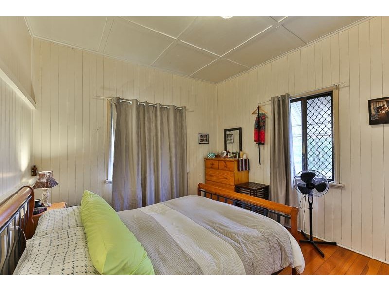 42 Clark Street, South Toowoomba QLD 4350