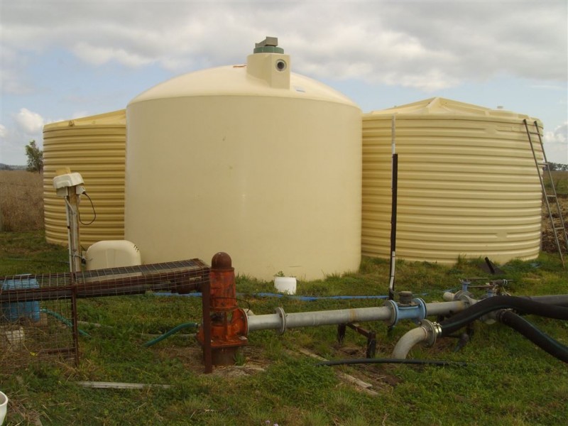 - Devon Park Boundary Road, Oakey QLD 4401