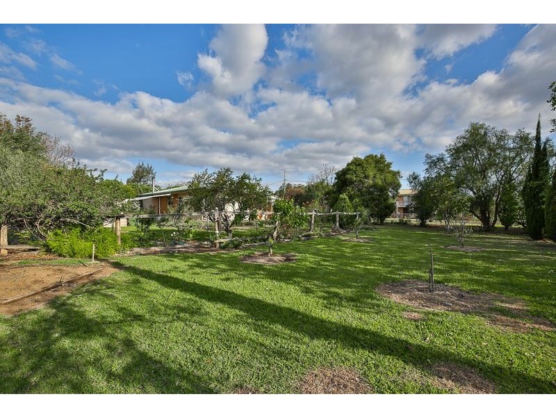 6 Murton Street, Nobby QLD 4360