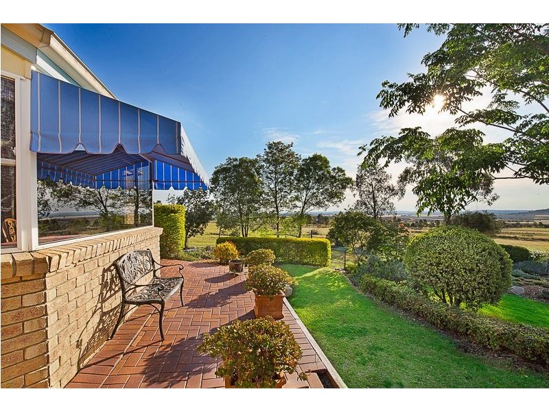 576 Drayton Connection Road, Drayton QLD 4350