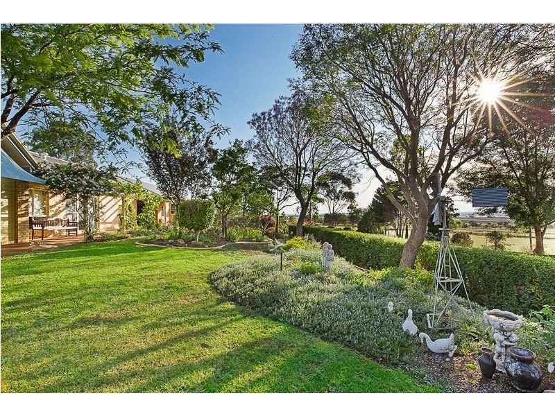 576 Drayton Connection Road, Drayton QLD 4350