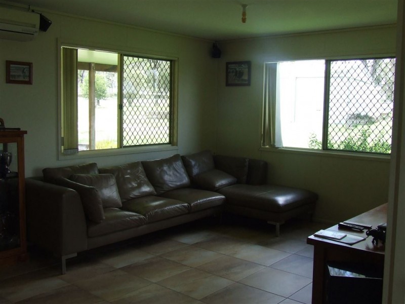 1275 Clifton Leyburn Road, Clifton QLD 4361