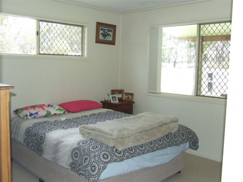 1275 Clifton Leyburn Road, Clifton QLD 4361