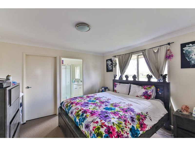 2 Railway Street, Pittsworth QLD 4356