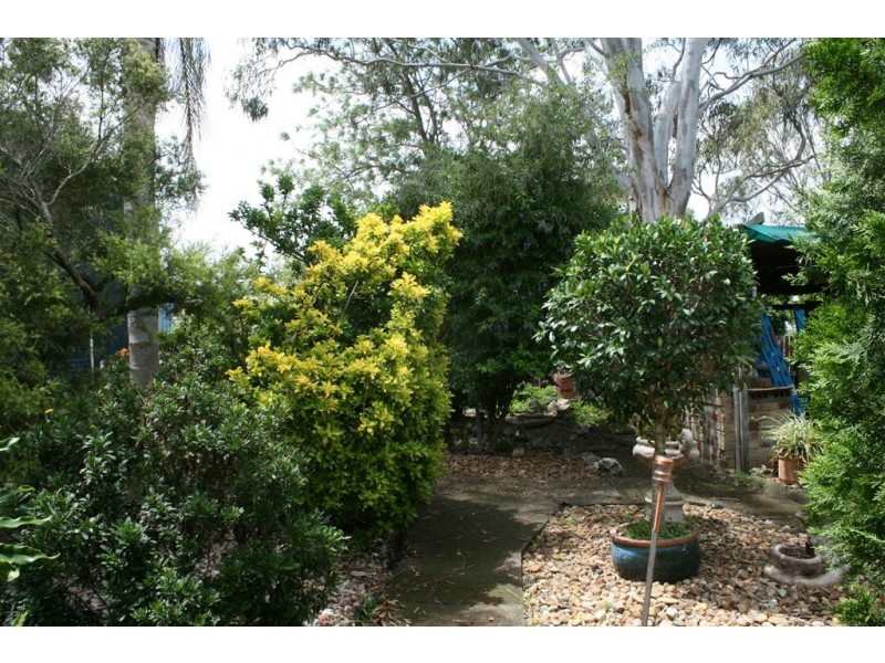 94 Strickland Road, Greenmount East QLD 4359