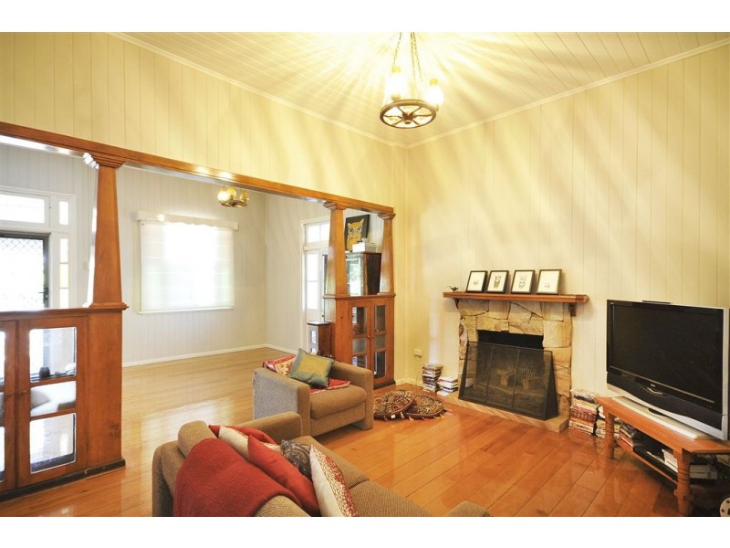 137 Jellicoe Street, North Toowoomba QLD 4350