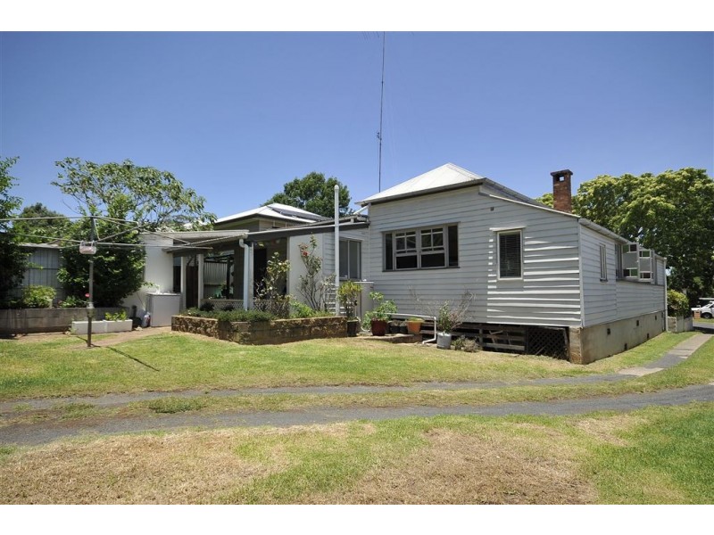 137 Jellicoe Street, North Toowoomba QLD 4350