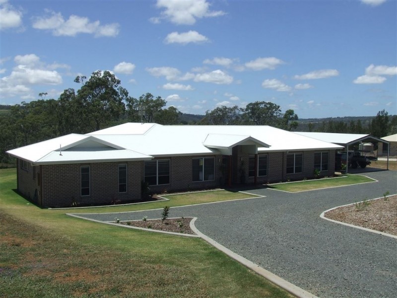 27 Colonial Drive, Gowrie Junction QLD 4352