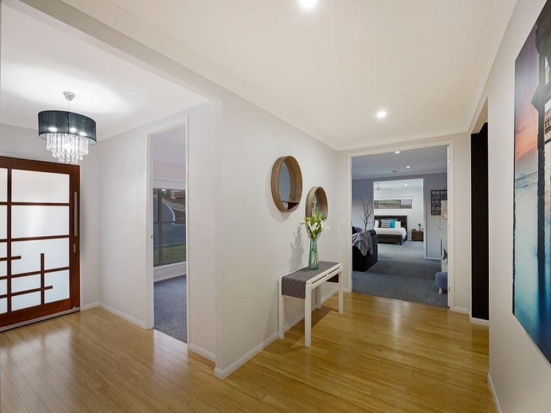 27 Colonial Drive, Gowrie Junction QLD 4352