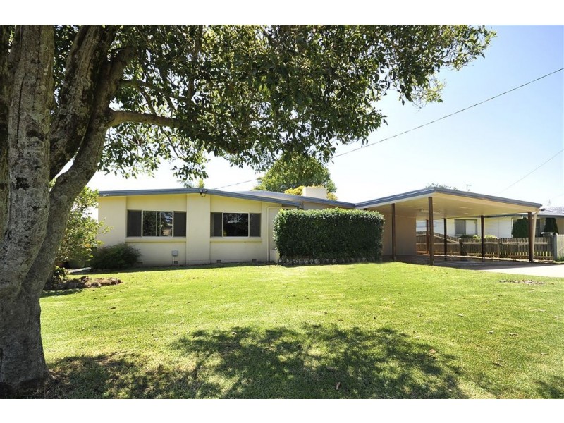35 Loveday Street, Rangeville QLD 4350