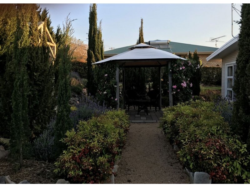 14-16 Bell Street, Greenmount QLD 4359