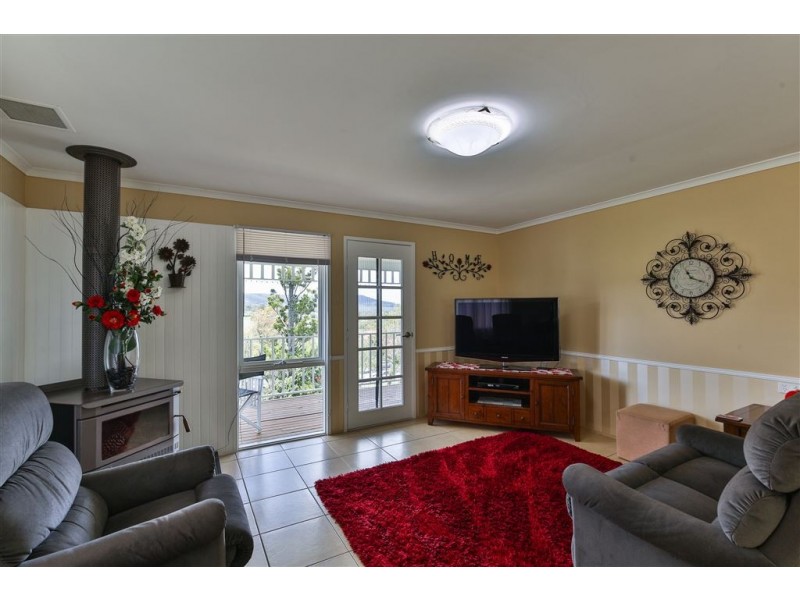 7 Darling Street, Drayton QLD 4350