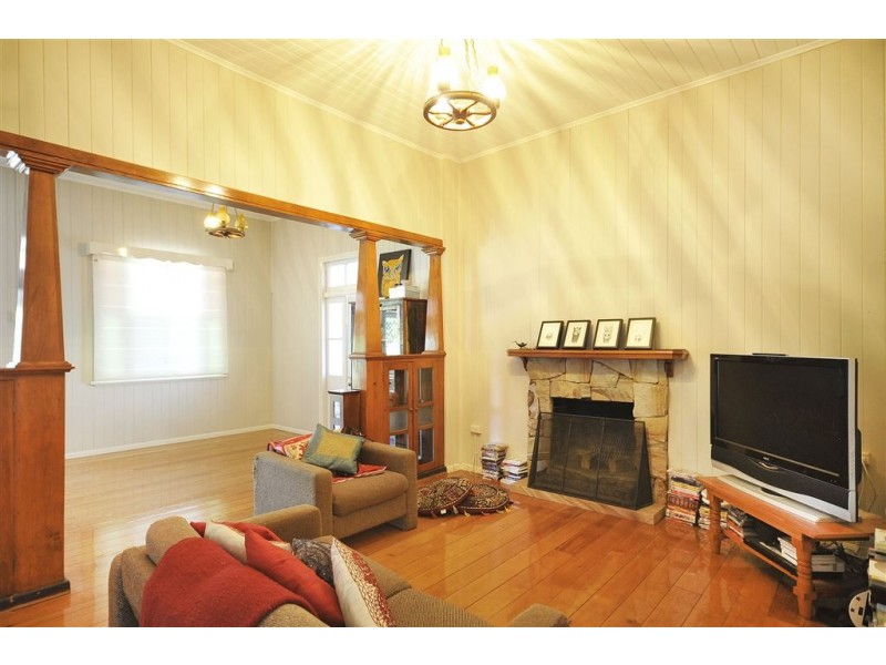 137 Jellicoe Street, North Toowoomba QLD 4350