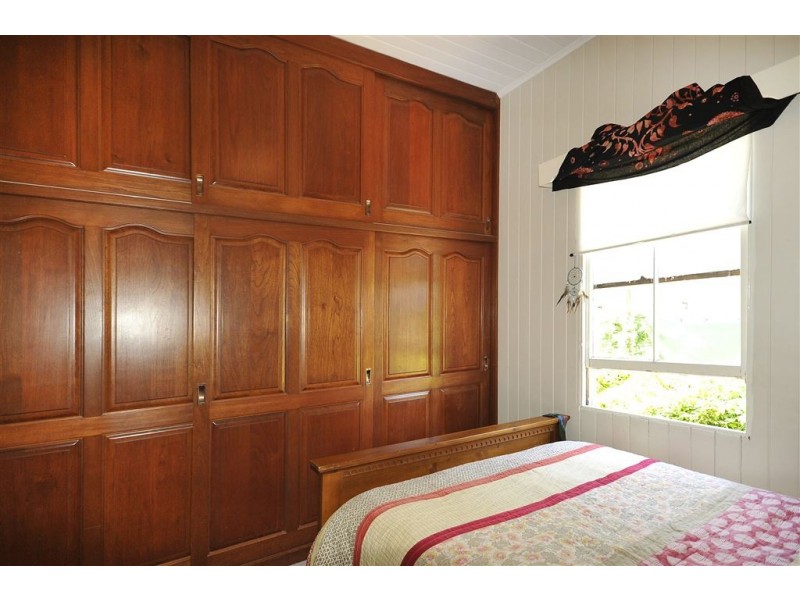 137 Jellicoe Street, North Toowoomba QLD 4350