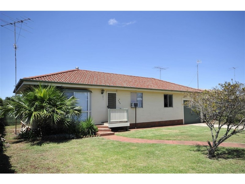 494 Stenner Street, Darling Heights QLD 4350