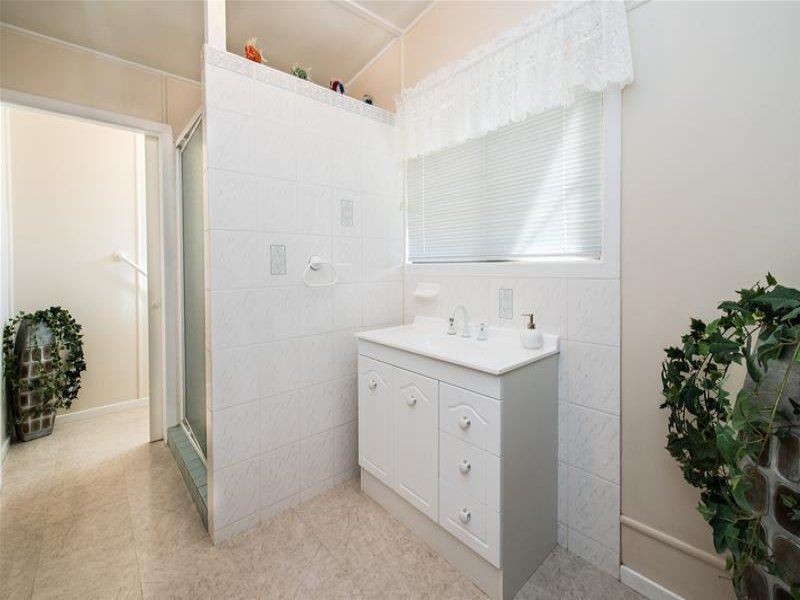 10 Chamberlain Street, North Toowoomba QLD 4350