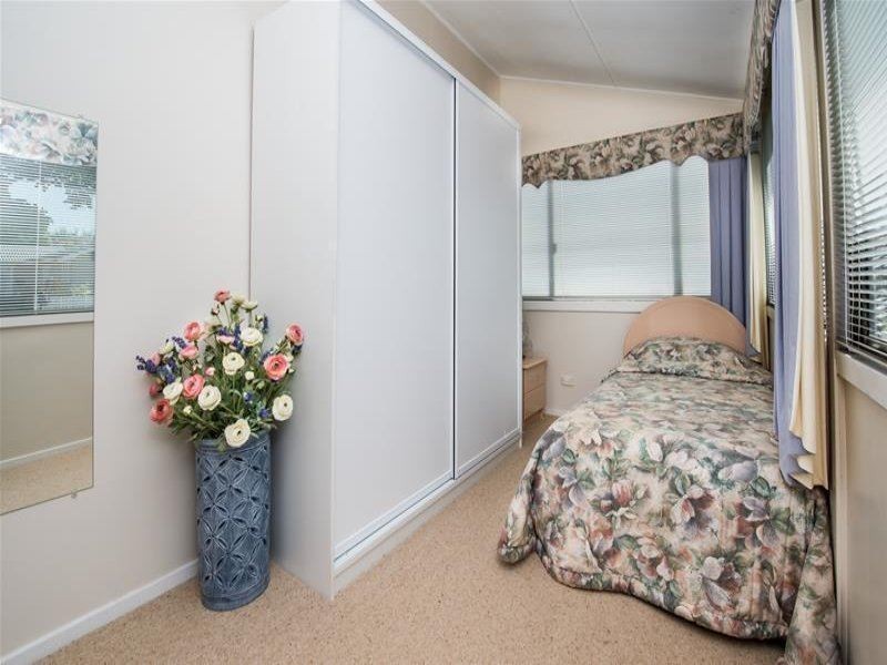 10 Chamberlain Street, North Toowoomba QLD 4350