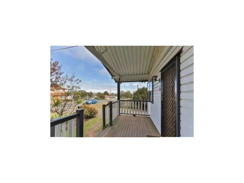 9 Plant Street, Rangeville QLD 4350