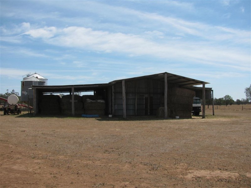 44621 Leichardt Highway, Condamine QLD 4416