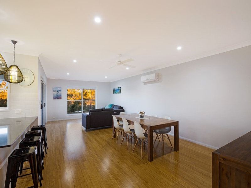 27 Colonial Drive, Gowrie Junction QLD 4352