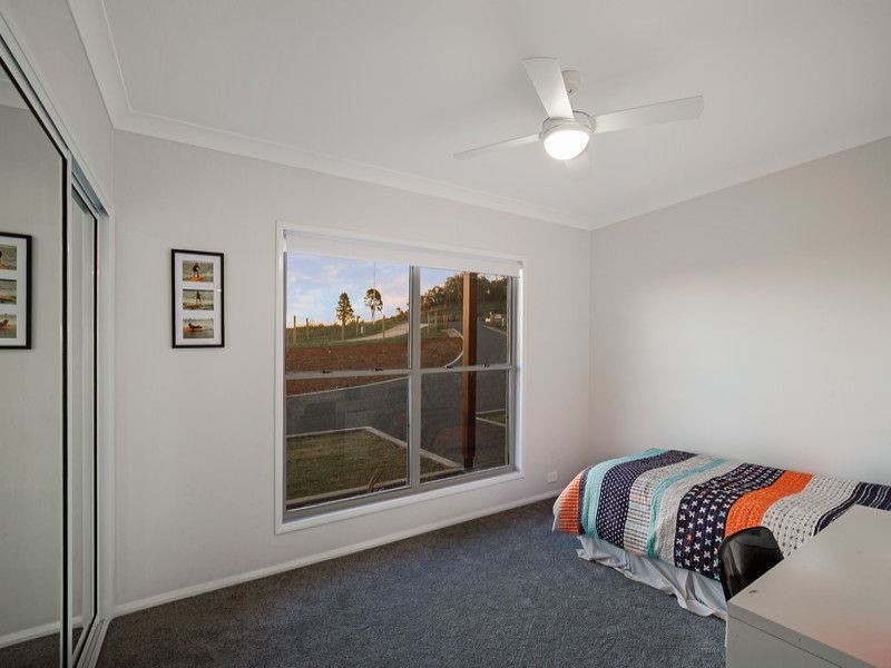27 Colonial Drive, Gowrie Junction QLD 4352