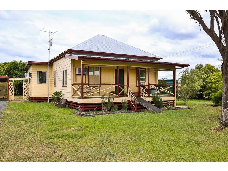 43 Bourne Road, Cambooya QLD 4358
