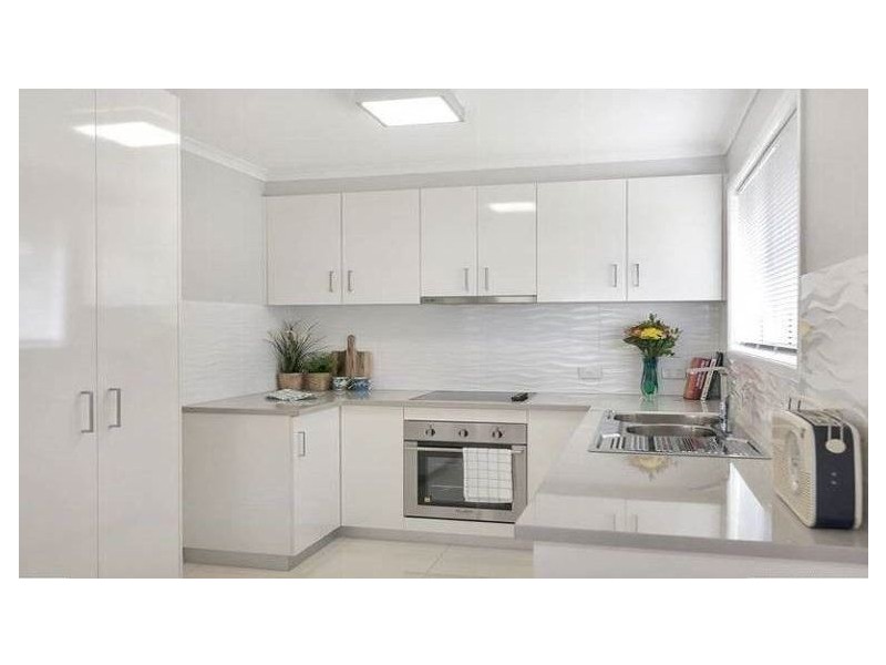 4 Katherine Street, North Toowoomba QLD 4350