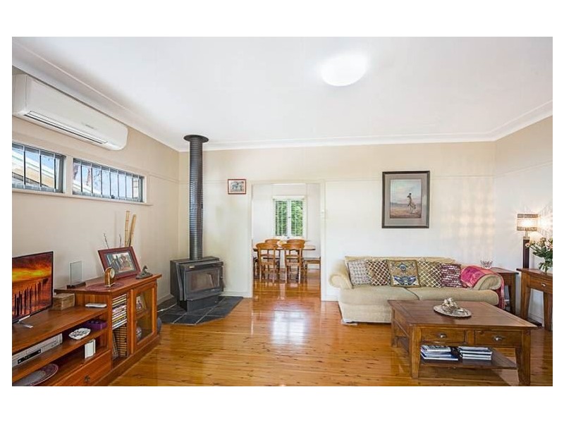 19 Suffolk Street, East Toowoomba QLD 4350