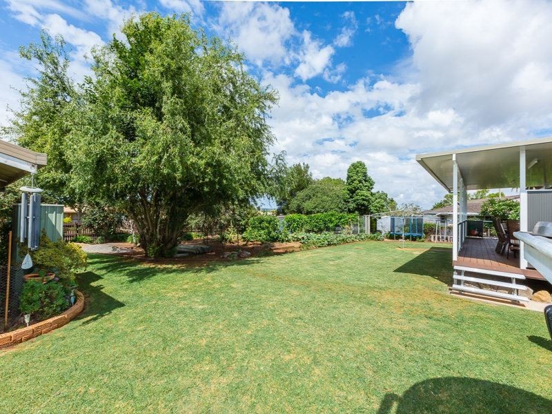 302 Greenwattle Street, Wilsonton Heights QLD 4350