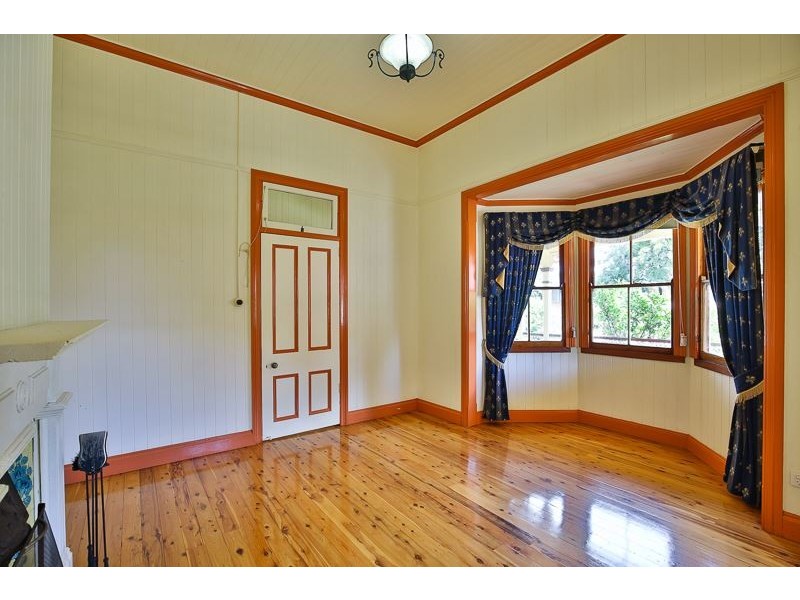 11 Potter Street, South Toowoomba QLD 4350