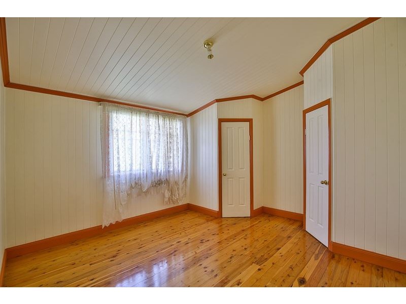 11 Potter Street, South Toowoomba QLD 4350