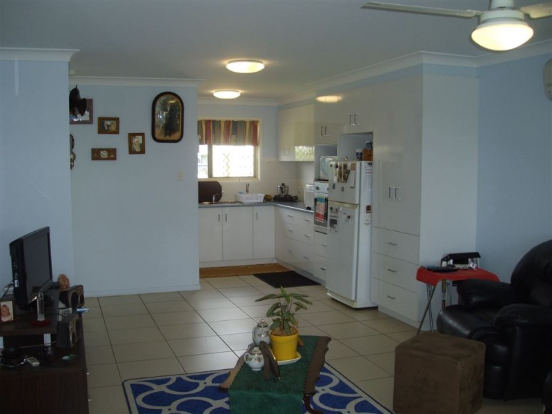 25 Free St, Nobby QLD 4360