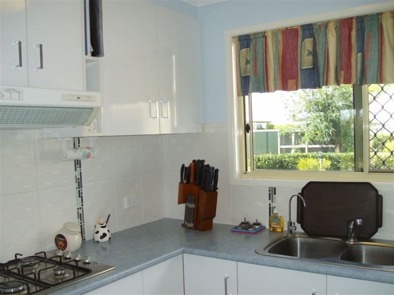 25 Free St, Nobby QLD 4360