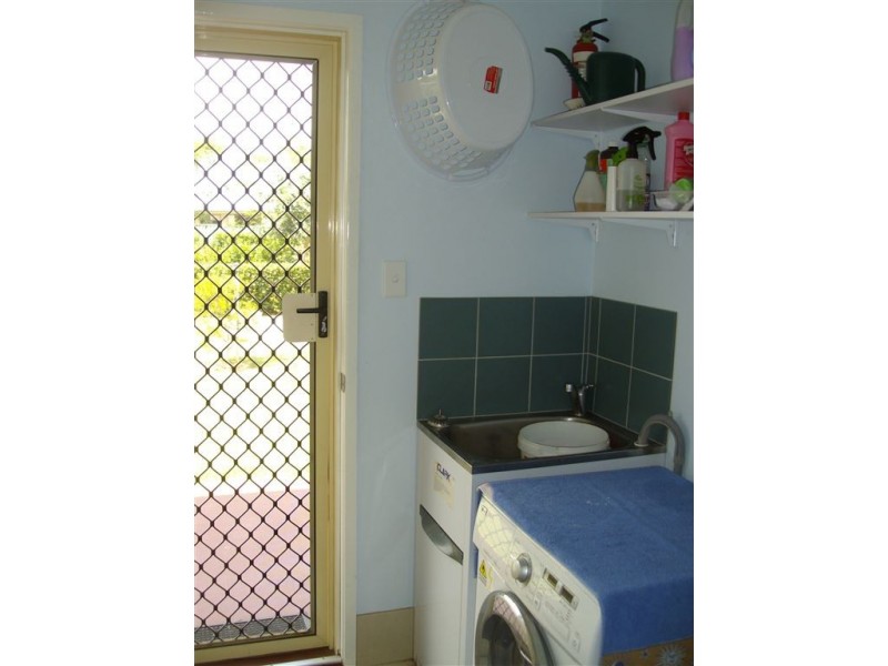 25 Free St, Nobby QLD 4360