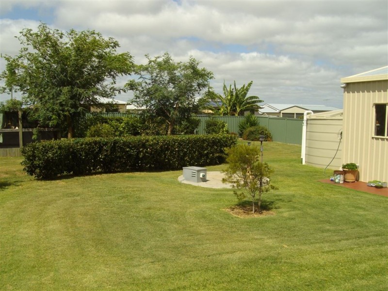 25 Free St, Nobby QLD 4360